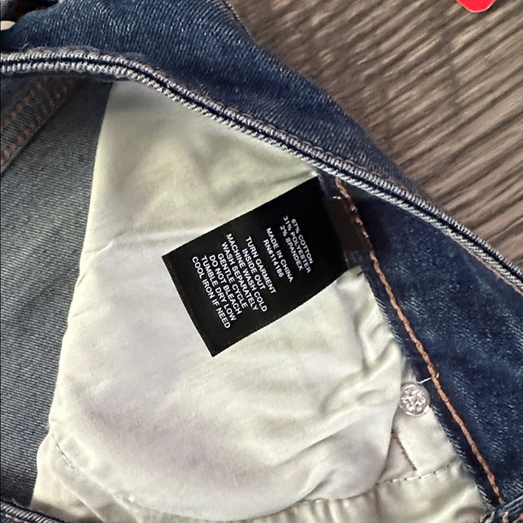 Frye NWT hi-rise jeans Amari‎ wash cuffed women’s size 8/29 - Picture 9 of 11